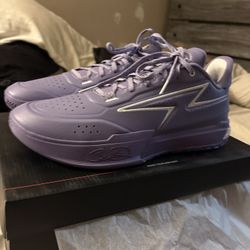 Way Of Wades flash grape Shoes 