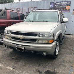 2005 Chevy Tahoe z71 Parting out 73000 miles