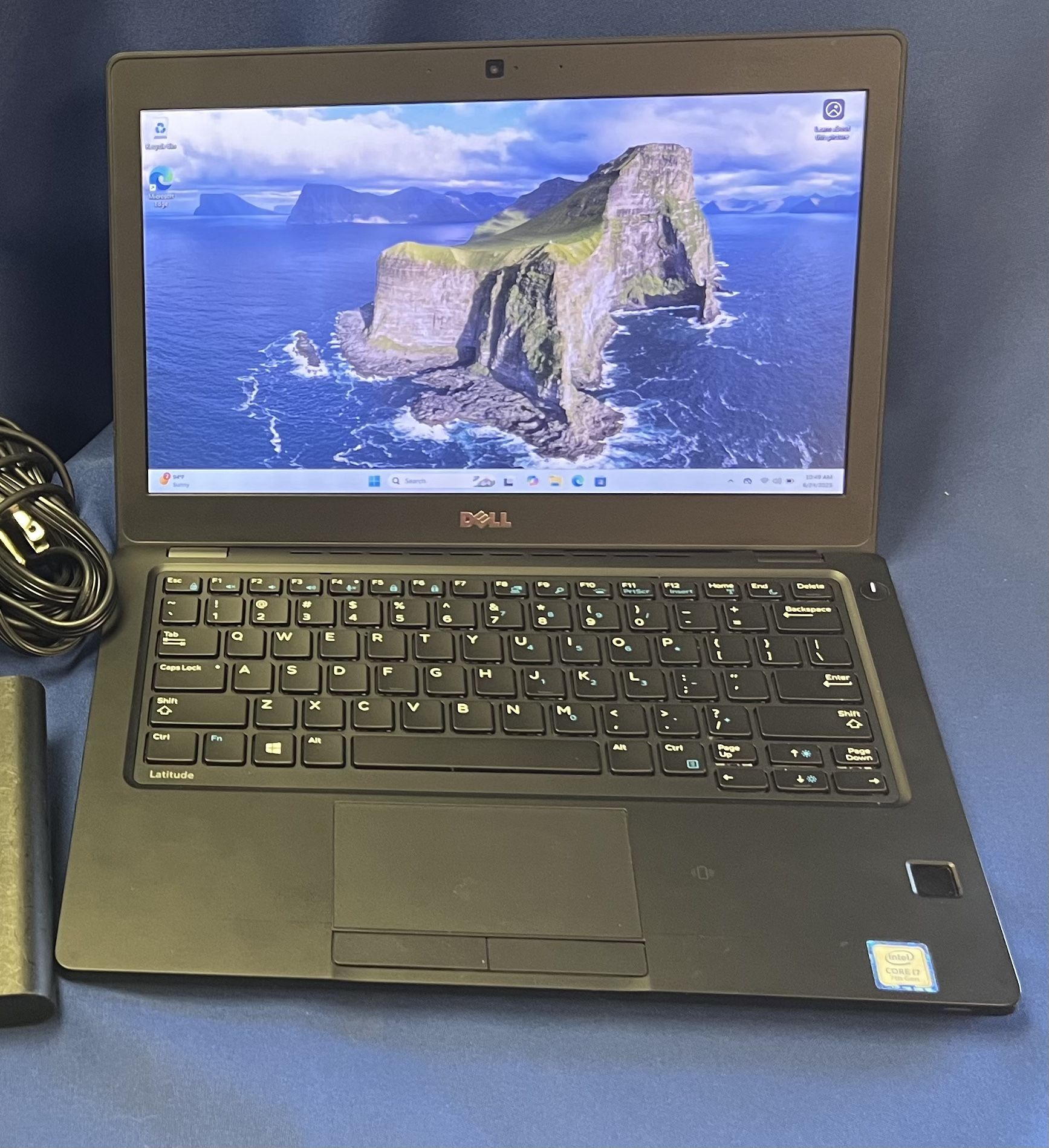 Dell Latitude 5280 Core i7- 7th Gen - 16 Gb Ram - Windows 11 Pro
