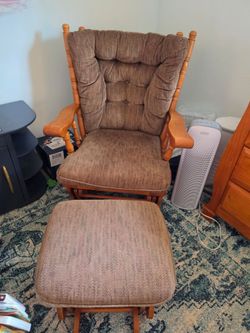 Two Glider Rockers with matching foot rest + coffee table & side table