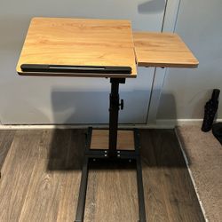 Portable Adjustable Desk