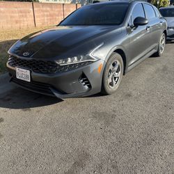 2021 Kia K5 Sedan Fully Loaded Clean Title 