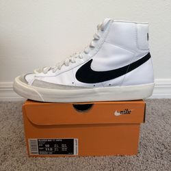 Nike Blazer Mid 77 Vintage White Black Size 10