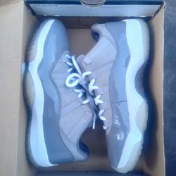 Air Jordan 11 Retro Low