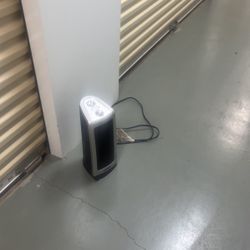 Lasko Lasko 16" 1500W Oscillating Ceramic Tower Space Heater with Thermostat, Silver, 5307