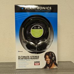 Plantronics Pulsar 590A Bluetooth Headset Used Excellent condition Bundle 