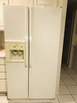 Whirlpool 25.2 side by side refrigerator