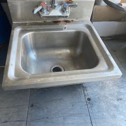 Kitchen Sink For Restaurant  Thumbnail