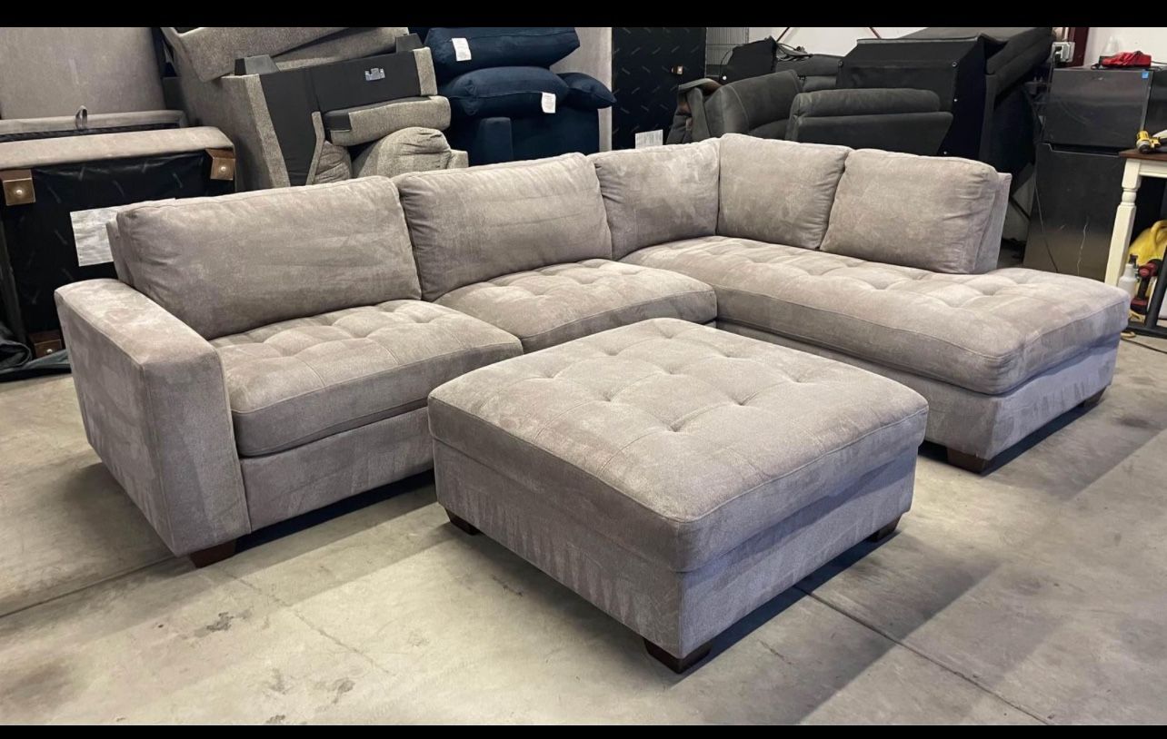 2 PIECE SECTIONAL WITH OTTOMAN