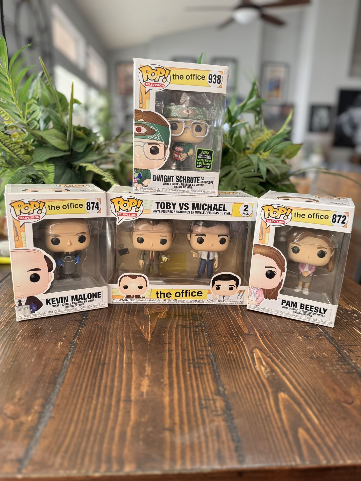 The Office Funko Pops Lot Of 5 Figures Dwight, Kevin, Pam, Toby Michael (as Set)