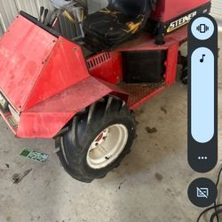 Steiner 220 Tractor 