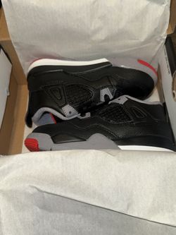 Jordan 4 Retro Bred Reimagined - Size 8C