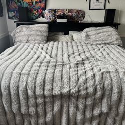 Full Bed Frame With Drawers And Storage