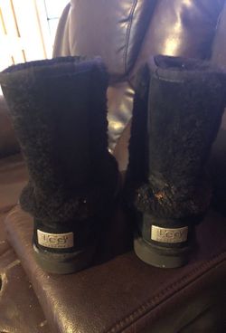 Ugg boots size 5
