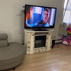 Fireplace Can Be Used As A Tv Stand 