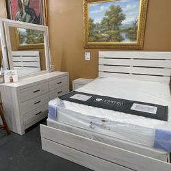 4PC Coastal White Queen Bedroom Set