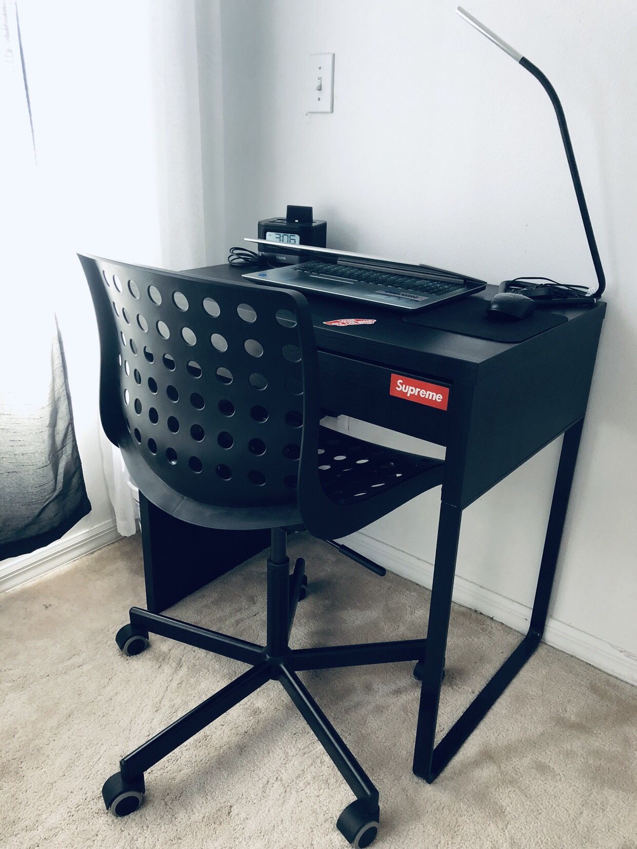 Small desk IKEA | chair | table lamp