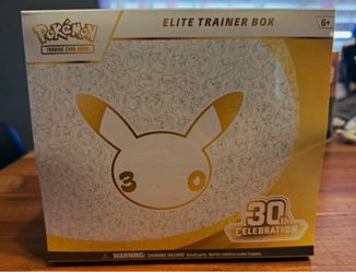 Pokémon TCG 30th Celebration ETB