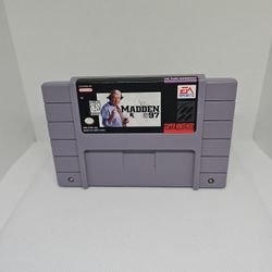 Madden NFL '97 SNES Super Nintendo Game