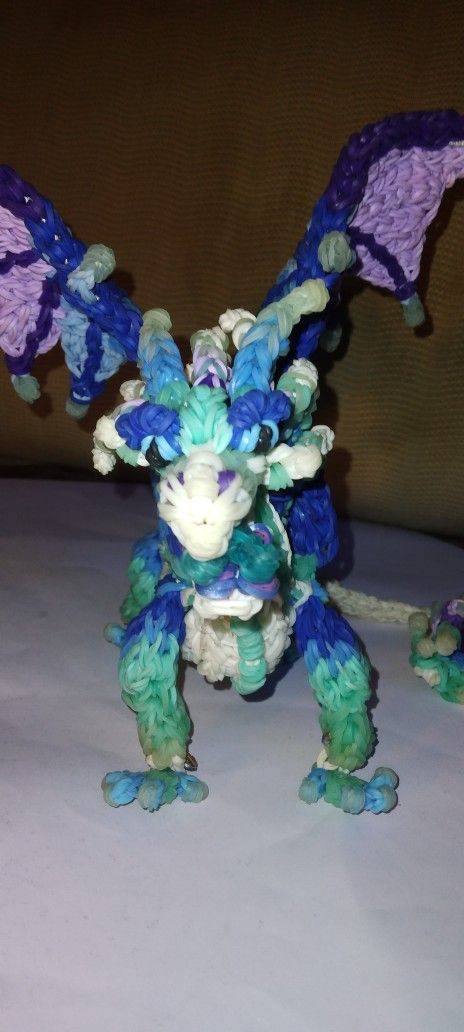 Rainbow Loom Dragon