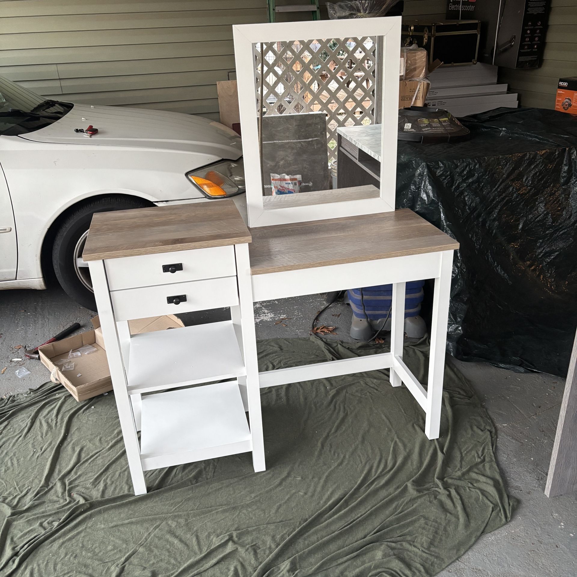 Sauder - Cottage Road Vanity Dresser - Soft White Brand New
