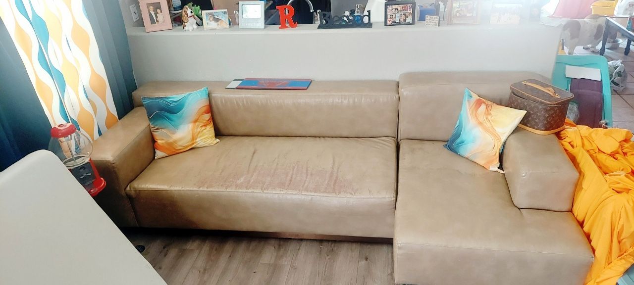 Sectional Couch With