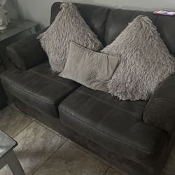 Sofa Set For Sake 
