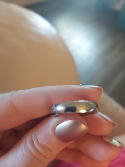 Size 10 mens stainless steel ring or band