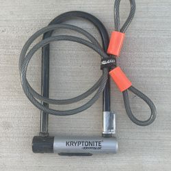 U KryptoLok Standard U-Lock with Cable