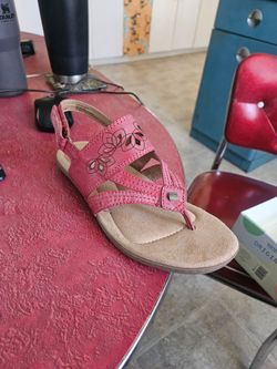 Womans Sandals