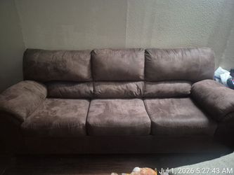BROWN SOFA SET