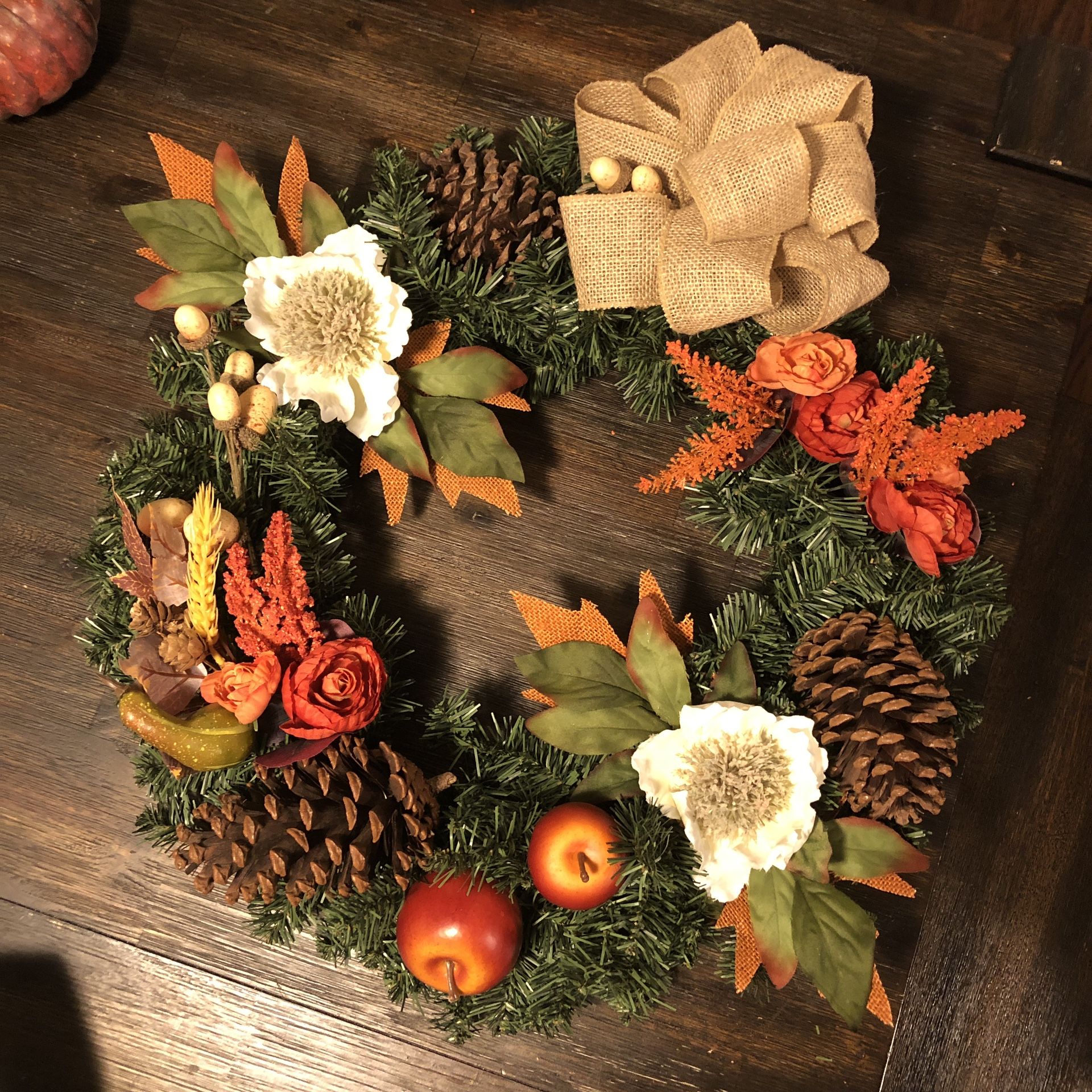 Holiday wreath