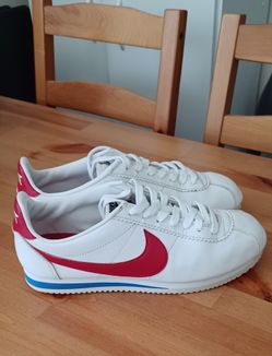 Nike Cortez women's size 9