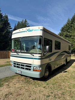 1999 Fleetwood Flair RV/Motorhome