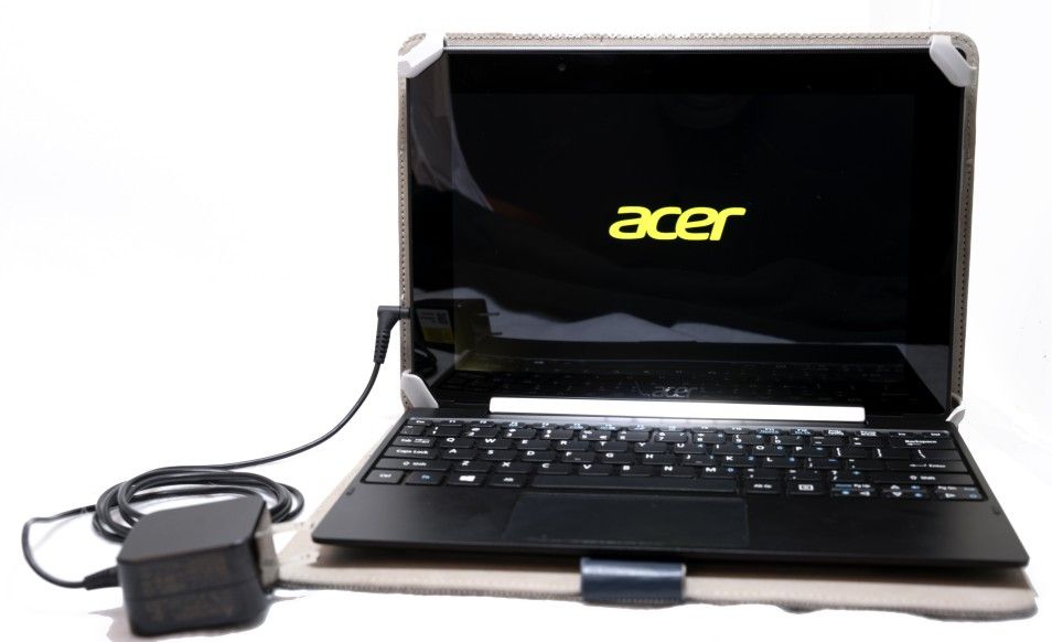 Acer Switch Tablet PC