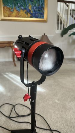 Two Used Came Tv Spot Light Led (videography)