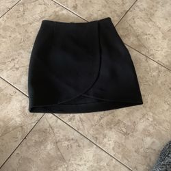 Skirt Short