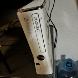 Xbox 360 And PlayStation Backbone 