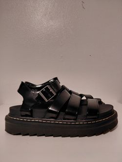 UnionBay Dulce  Black Strappy Chunky Platform Sandals Size 8
