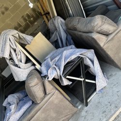 King Size bedroom set with mattress /Living room set/end tables/tv stand and lamps 