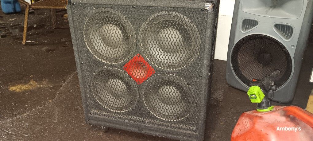 Carvin Red Eye Series Base RL410T