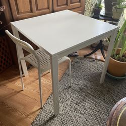 30x30 Indoor Outdoor White Square Modern Table 