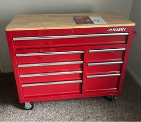 Husky tool storage (Red)