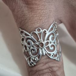 Silver butterfly ring