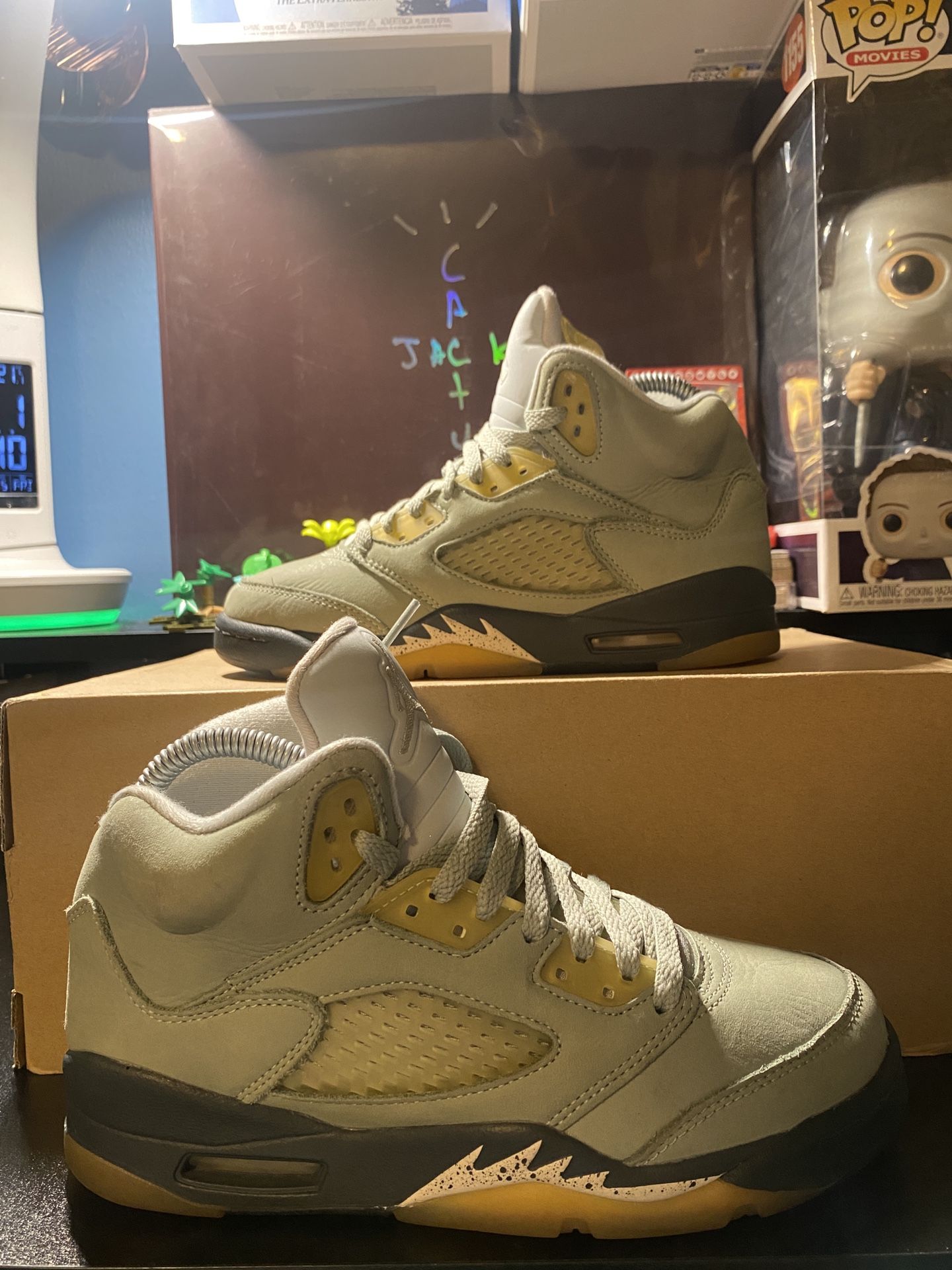JORDAN 5 JADE