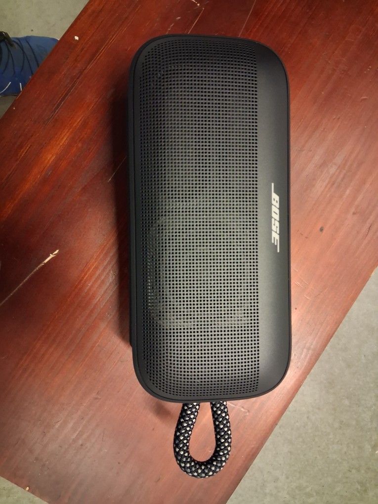 Bose SoundLink Plus Portable Bluetooth Speaker Black