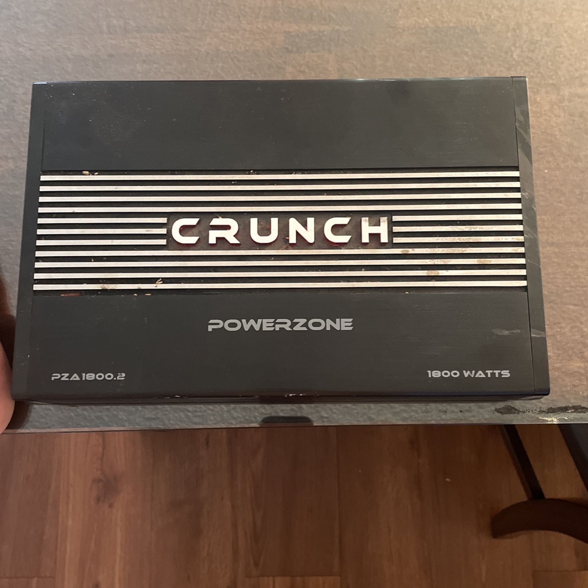 Crunch 1800 Watt AMP