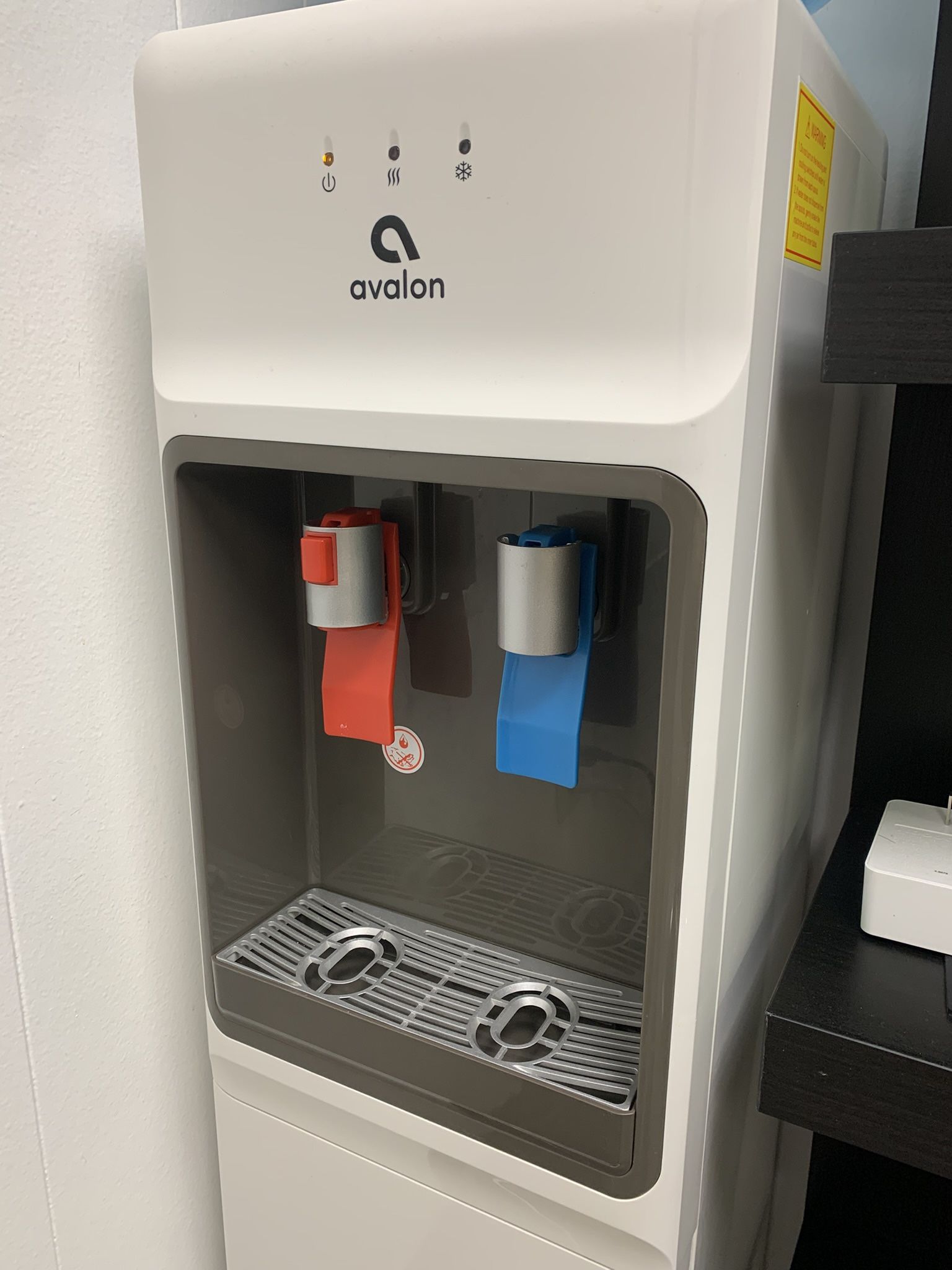 Water Dispenser