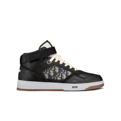 Dior sneaker size 11