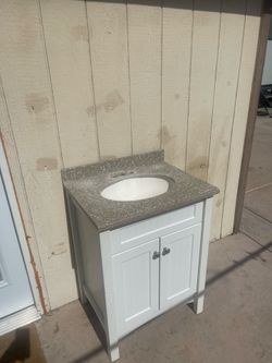 Sink bathroom extra room living area marble wood heavy